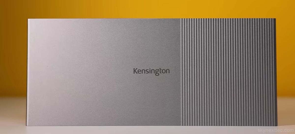Kensington SD5000T5 Thunderbolt 5 Docking Station with premium silver metal design